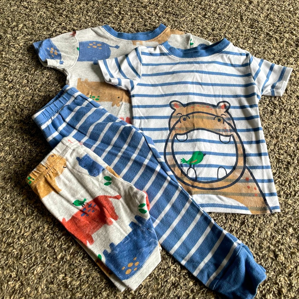 4-piece Hippo Pajamas